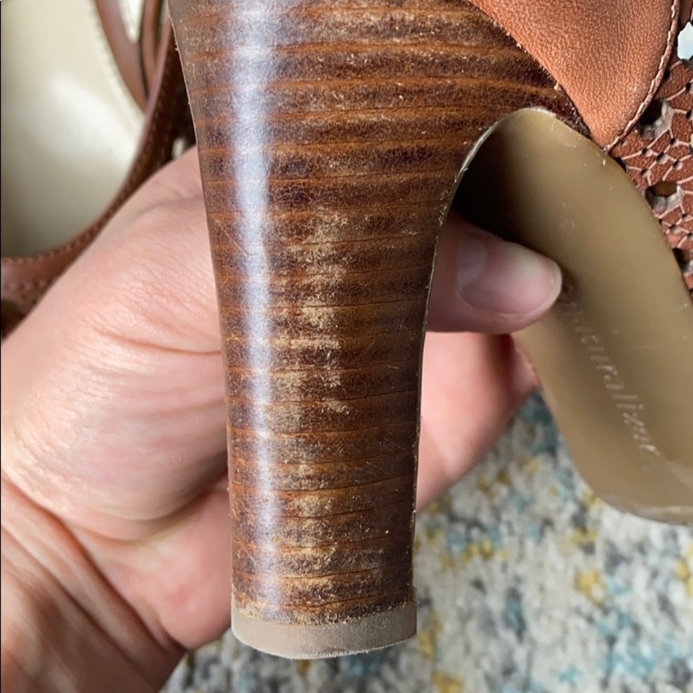 Naturalizer heels - Picture 5 of 6